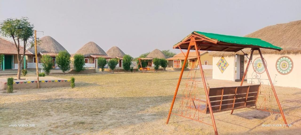 Rann Visamo Resort Bherandiāla Esterno foto