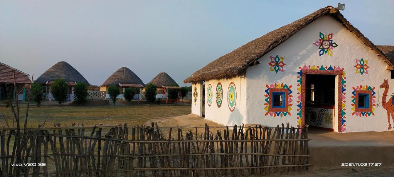 Rann Visamo Resort Bherandiāla Esterno foto